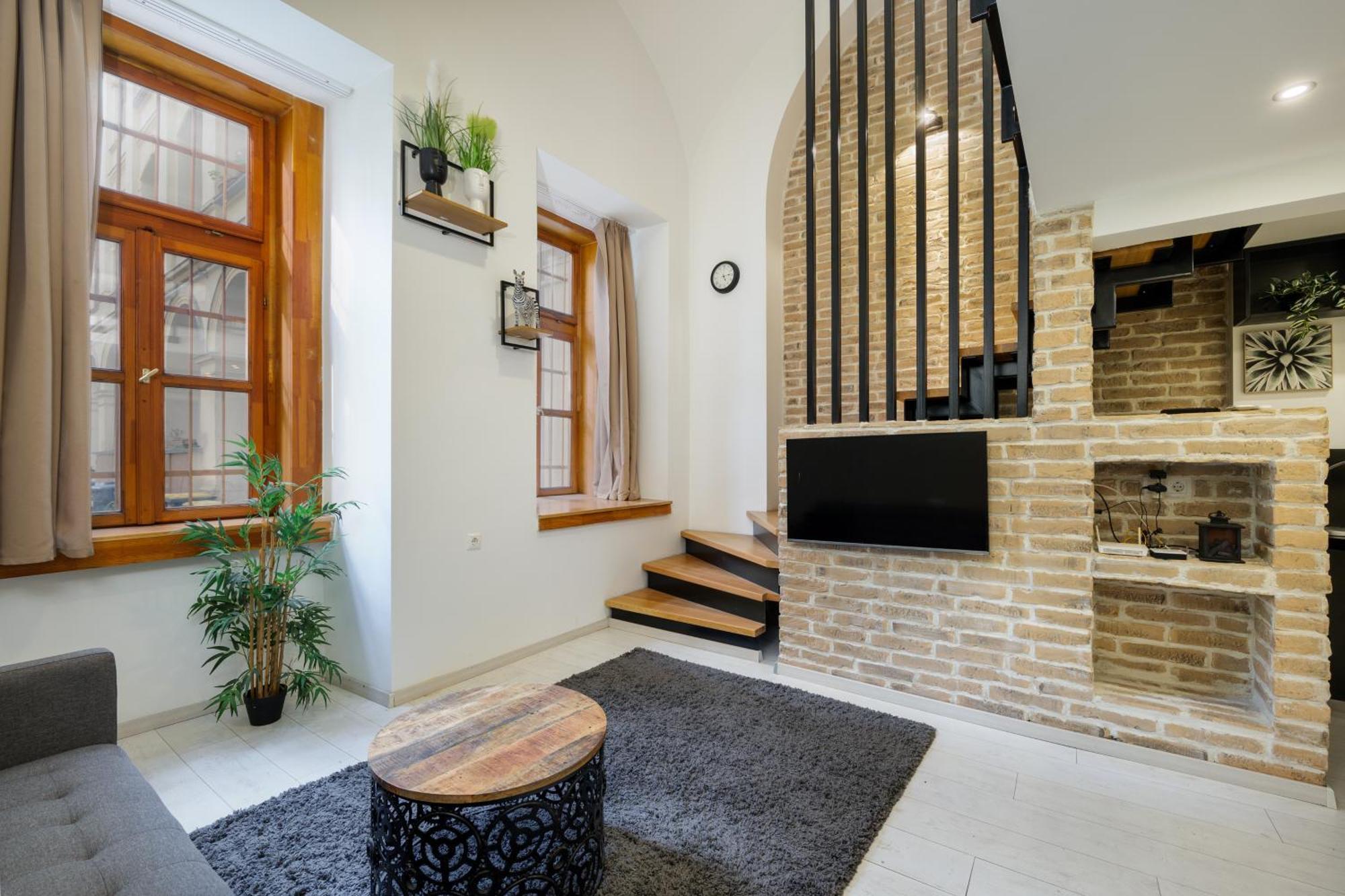 Apartment Cosy Home-apartment In Liszt Ferenc Budapest