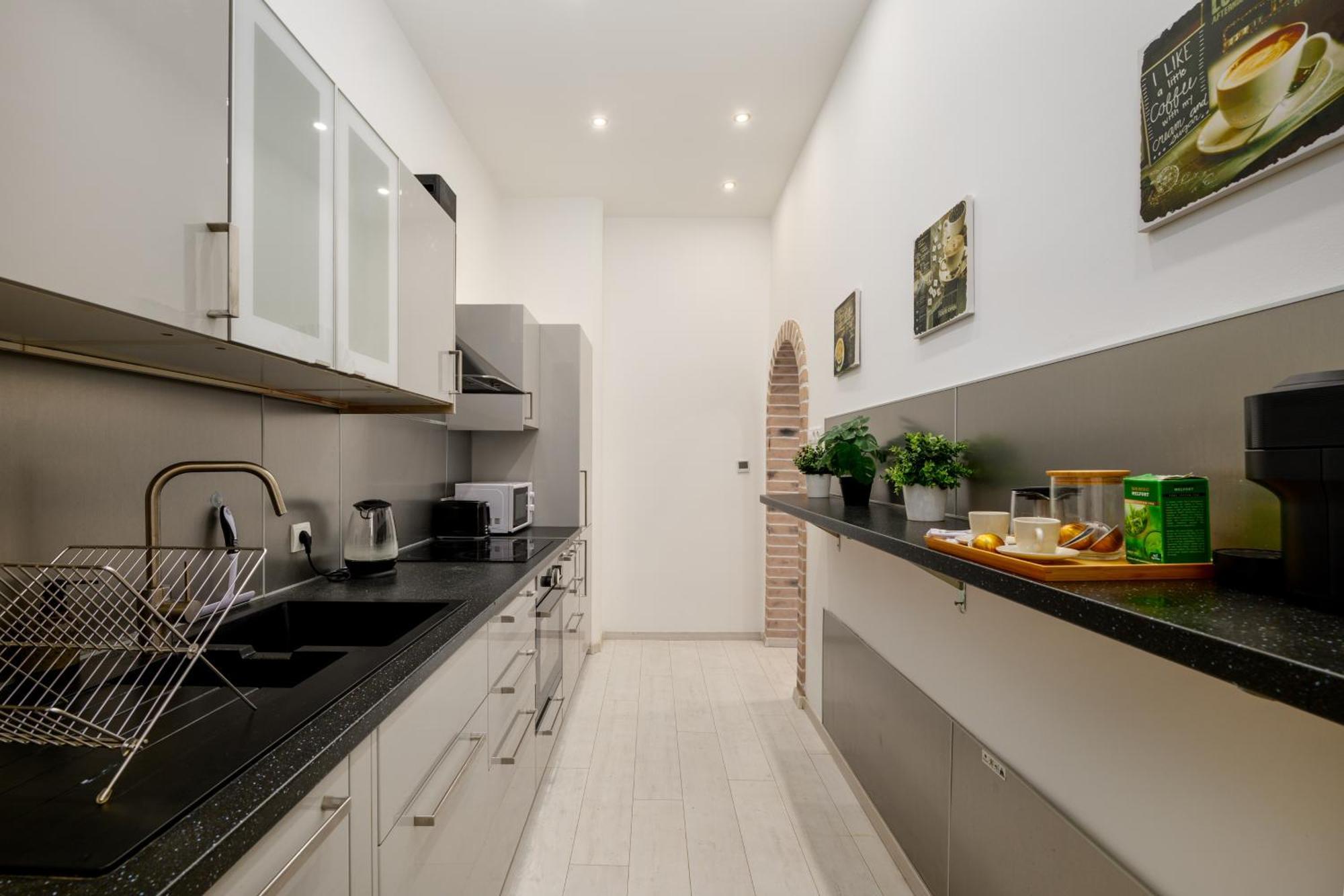 Apartment Cosy Home-apartment In Liszt Ferenc *