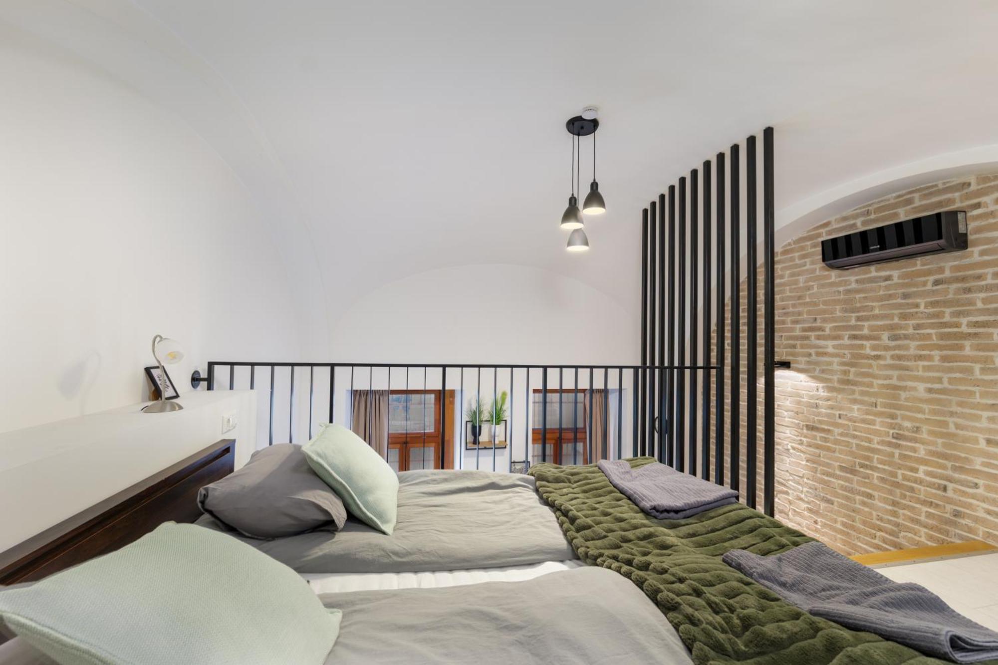 Cosy Home-apartment In Liszt Ferenc Apartment *